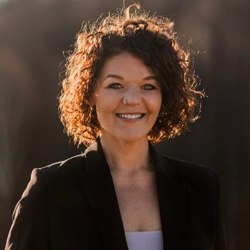 Ali Dehart, MSN, APRN, AGACNP-BC